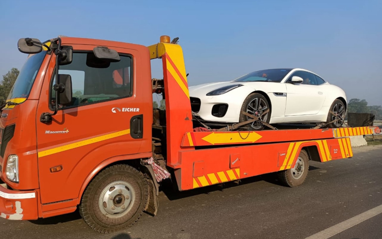 Tow trucks rental in Special and utility vehicles category